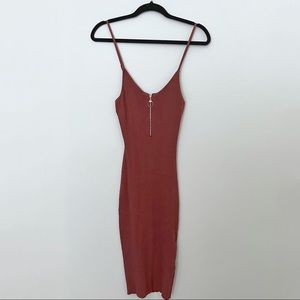 FASHION NOVA - Ribbed Pull-Ring Zip Dress